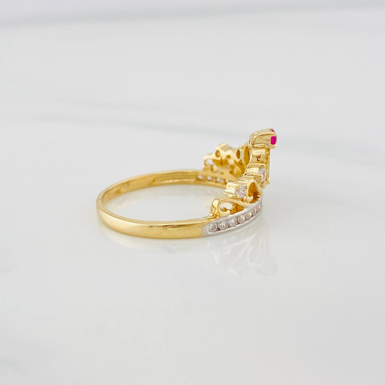 Anillo Corona 15 2.9g / T7 1/4 Dos Oros Amarillo Blanco 18K