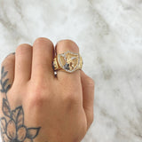 Anillo Escudo Arcangel San Miguel Crúz 6.85gr / T11 / Circones Blancos Dos Oros Amarillo Blanco 18K