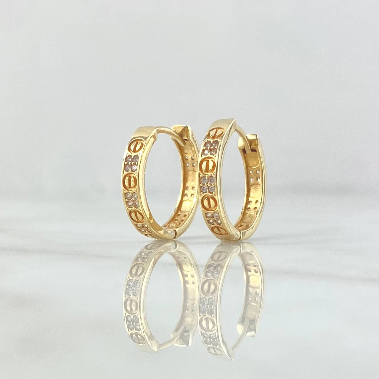 Candongas Rusticas Tornillo 4.15gr / 1.7cm / Circones Blancos Oro Amarillo 18K ©
