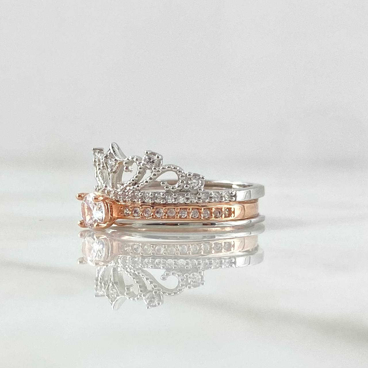 Anillo Corona Real Doble Solitario 4.3gr / T6 3/4 / Circones Blancos Dos Oros Blanco Rosa 18K