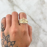 Anillo Sello Corona RX 7.45gr / T10 / Circones Blancos Oro Amarillo 18K ©