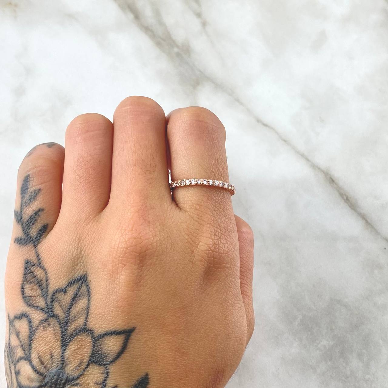 Anillo Churumbela Petit 1.7gr / T7 1/4 / Circones Blancos Oro Rosa 18K *