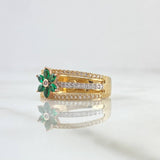 Anillo Flor Tres Lineas 3.8gr / T7 1/4 / Circones Blancos Verdes Tres Oros 18K