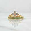 Anillo Corona de Buquet 2.55gr / T6 3/4 / Circones Blancos Verdes Oro Amarillo 18K
