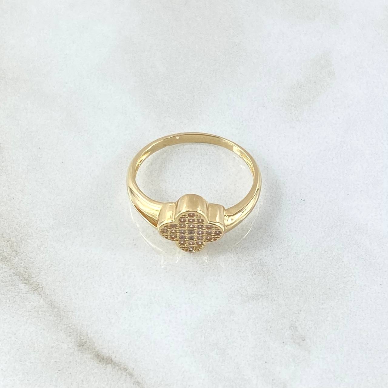 Anillo Trebol VCYA Tupido 2.5gr / T5 3/4 / Circones Blancos Oro Amarillo 18K
