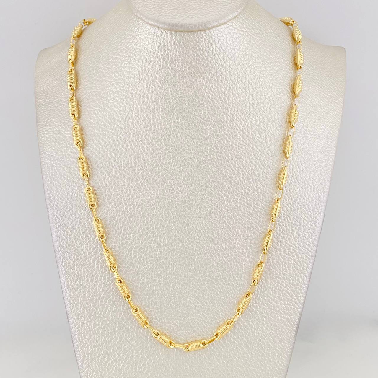 Cadena Rustica Barril Rayado 14.5g / 60cm / 3.6mm Oro Amarillo 18K