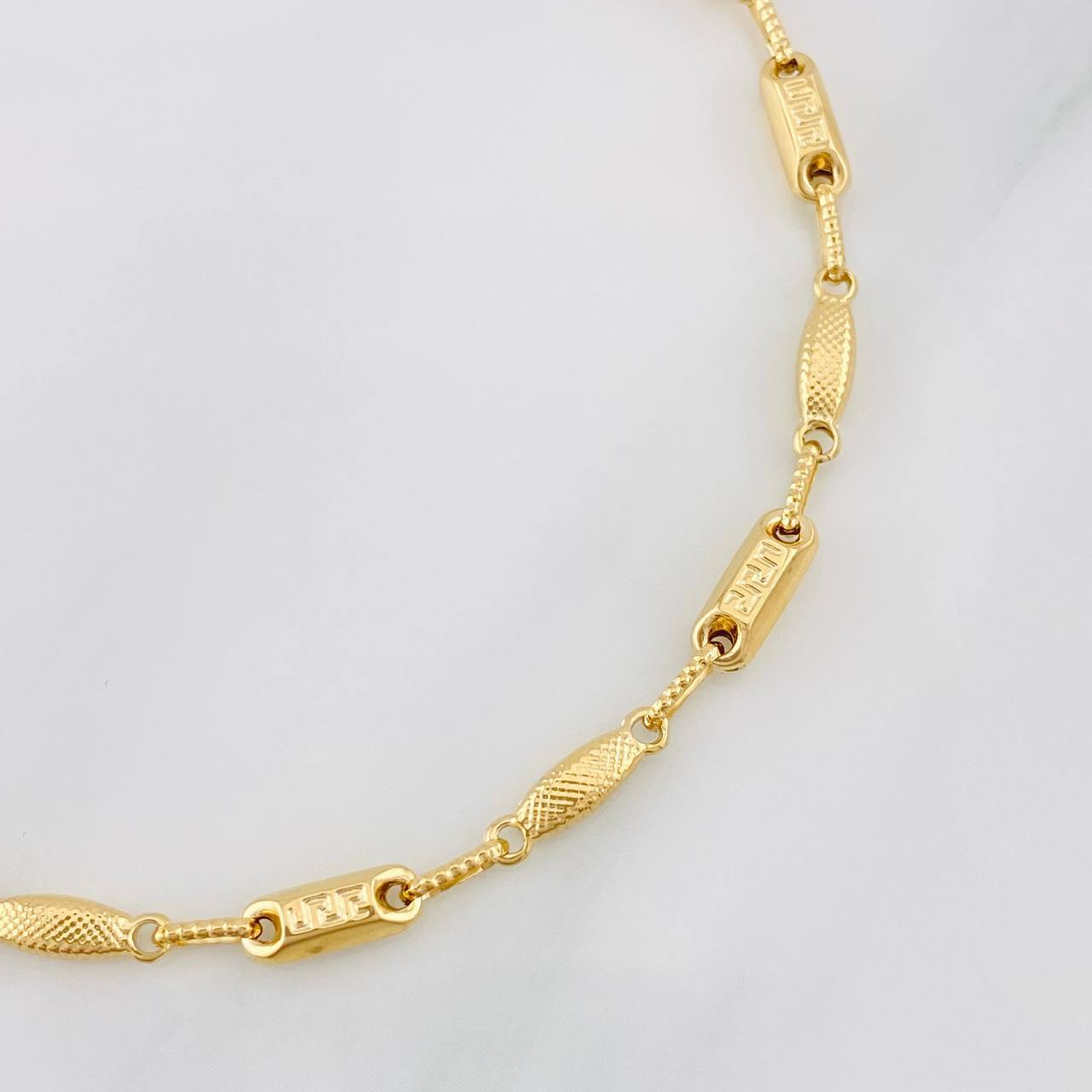 Pulso Rustico Eslabon 4.15g / 20cm / 3.85mm Oro Amarillo 18K