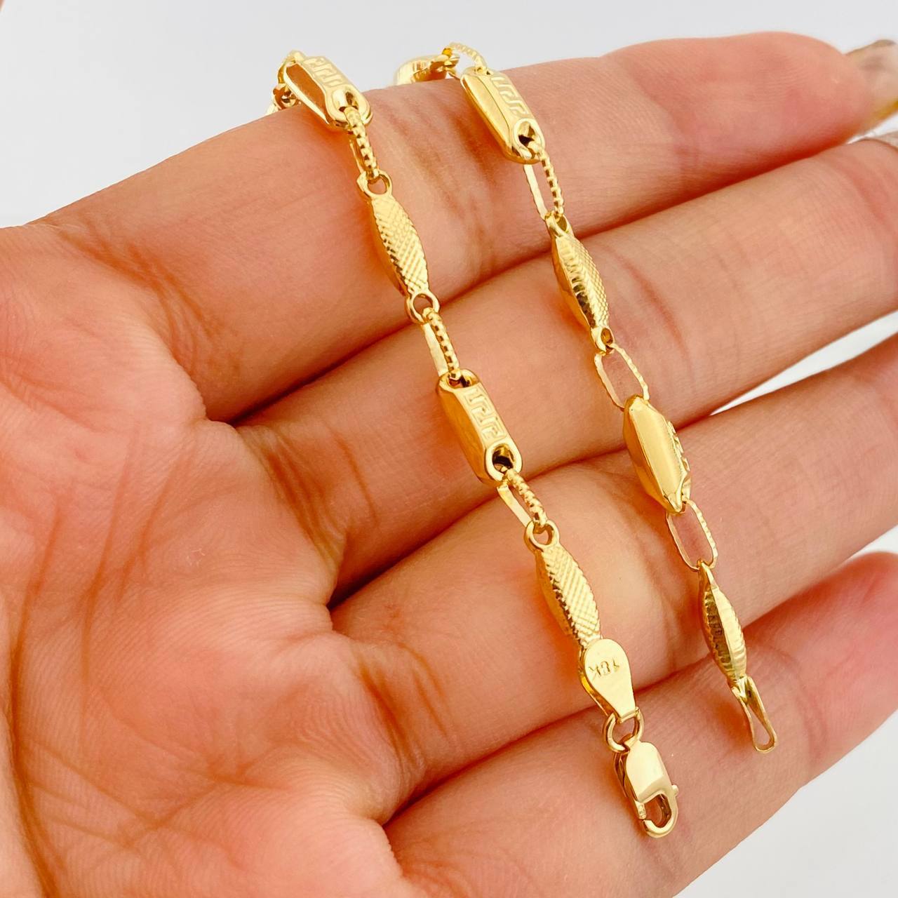 Pulso Rustico Eslabon 4.15g / 20cm / 3.85mm Oro Amarillo 18K