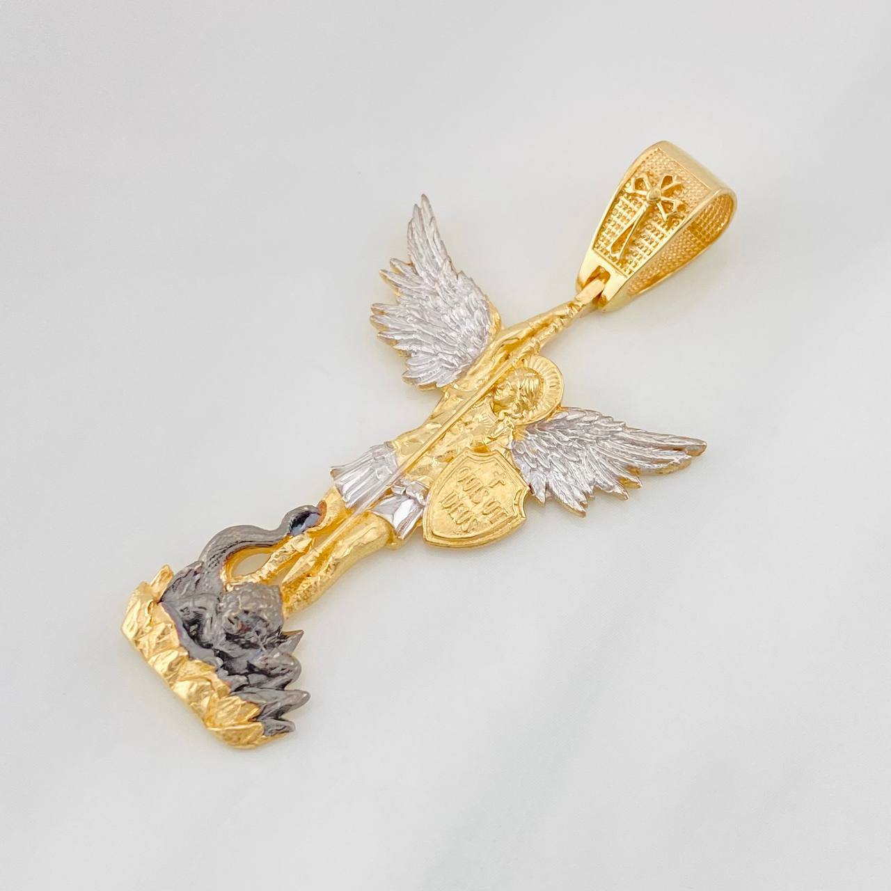 Dije San Miguel Arcangel 6.5g / 5cm Tres Oros 18K