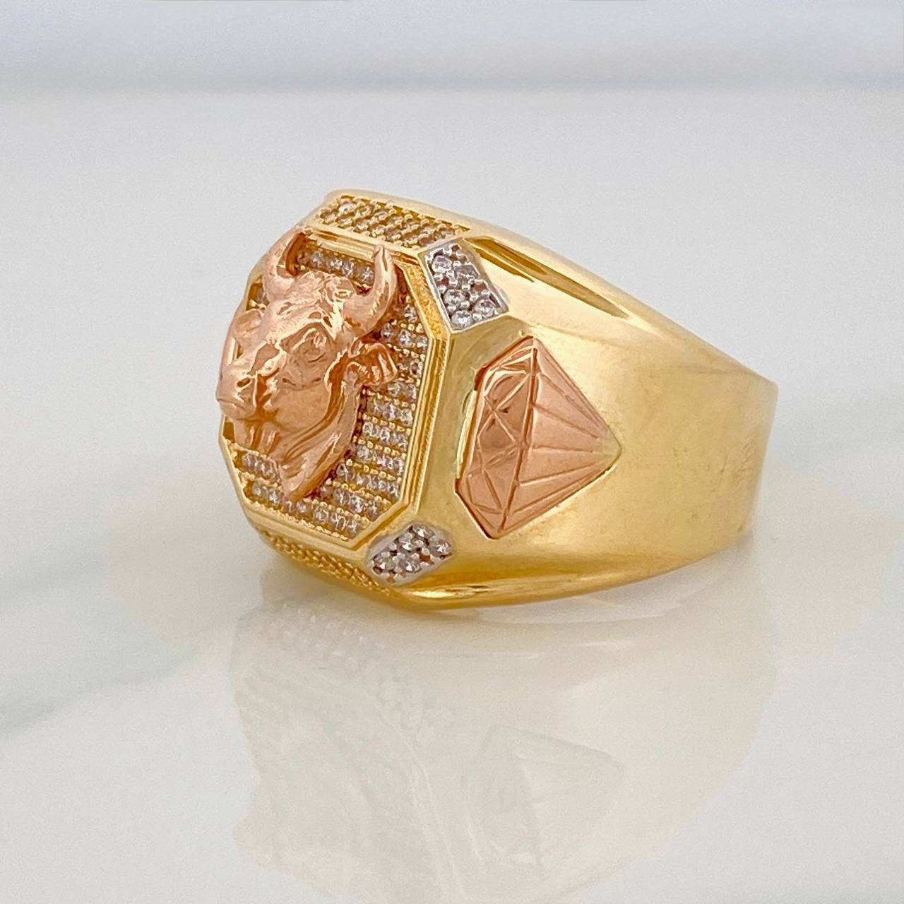 Anillo Sello Toro 14.05g / T11 1/2 Tres Oros 18K