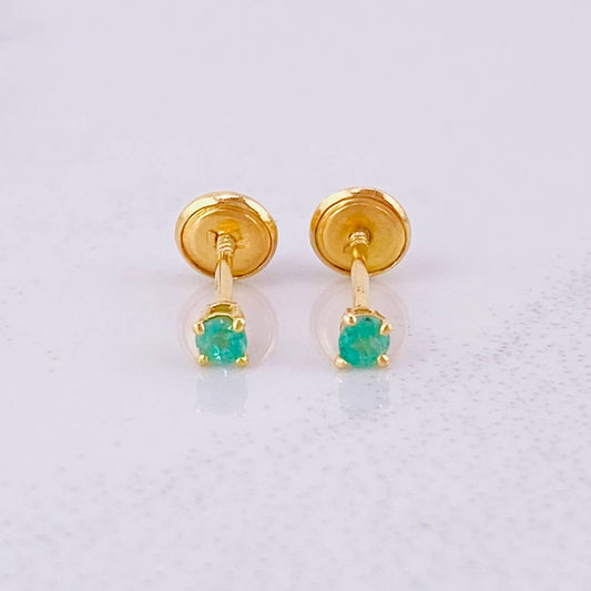 Topos Cuatro Garras Esmeraldas 17pts 0.65g / 2.6mm Oro Amarillo 18K