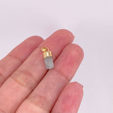 Dije Morralla Esmeralda 0.8g / 1.6cm Oro Amarillo 18K