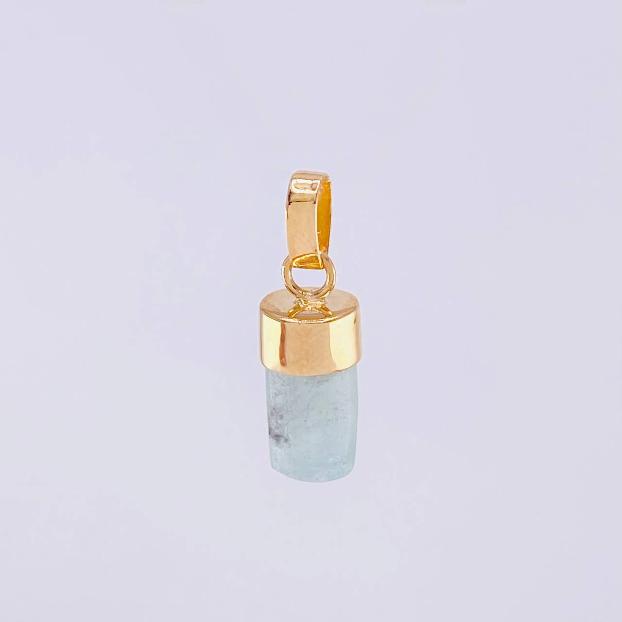 Dije Morralla Esmeralda 0.8g / 1.6cm Oro Amarillo 18K