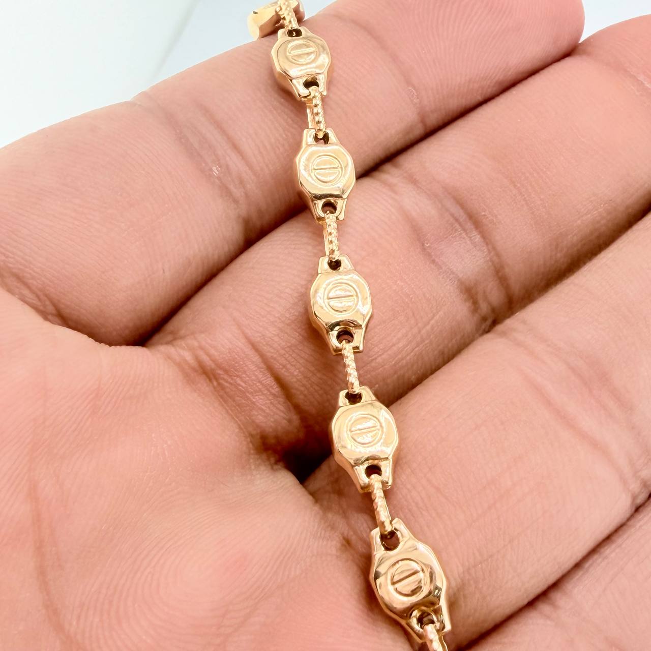 Tobillera Rustica Tornillo 6.85gr / 26.5cm / 5.87mm Oro Amarillo 18K $