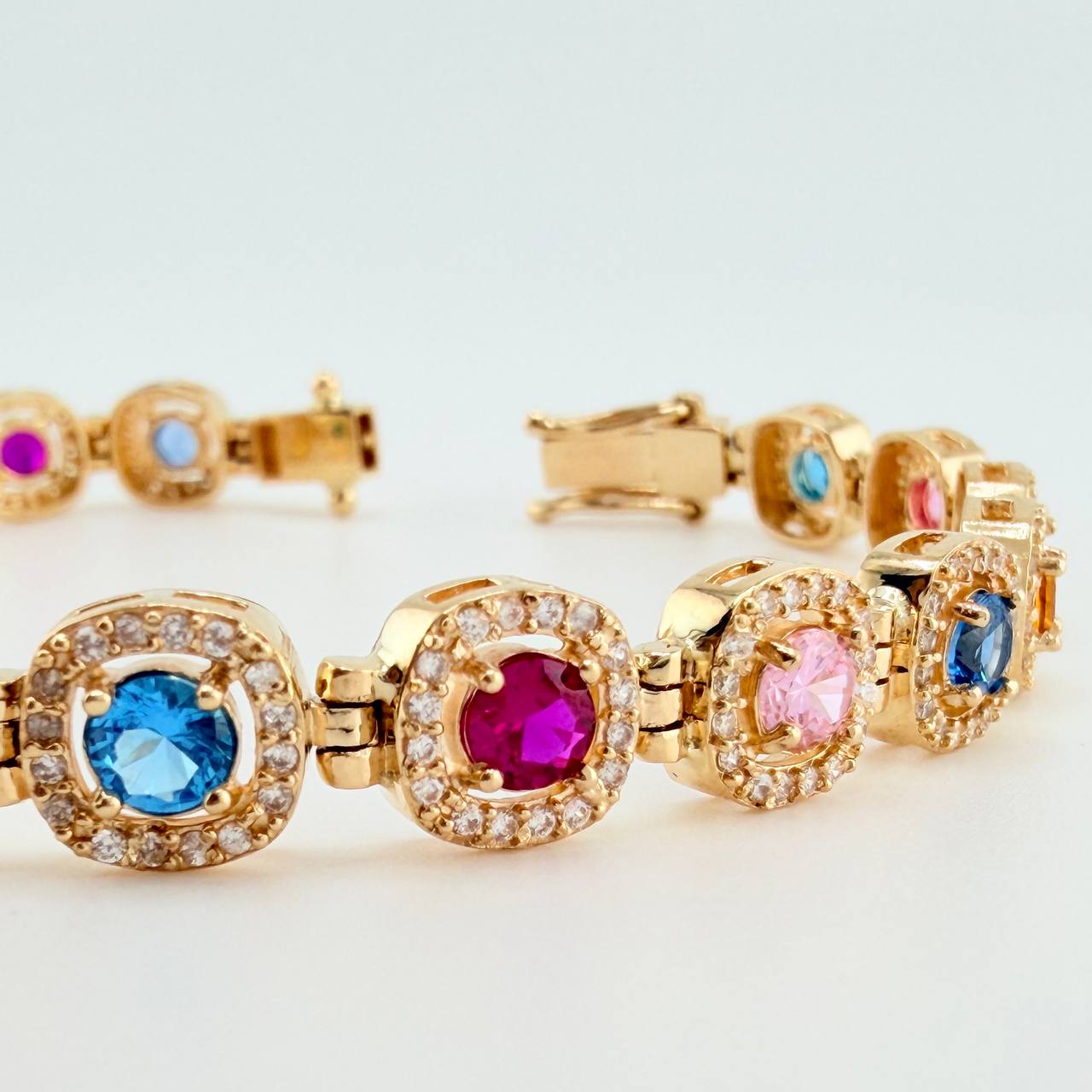 Pulso Tennis 25.25gr / 21cm / 8.22mm Oro Amarillo 18K