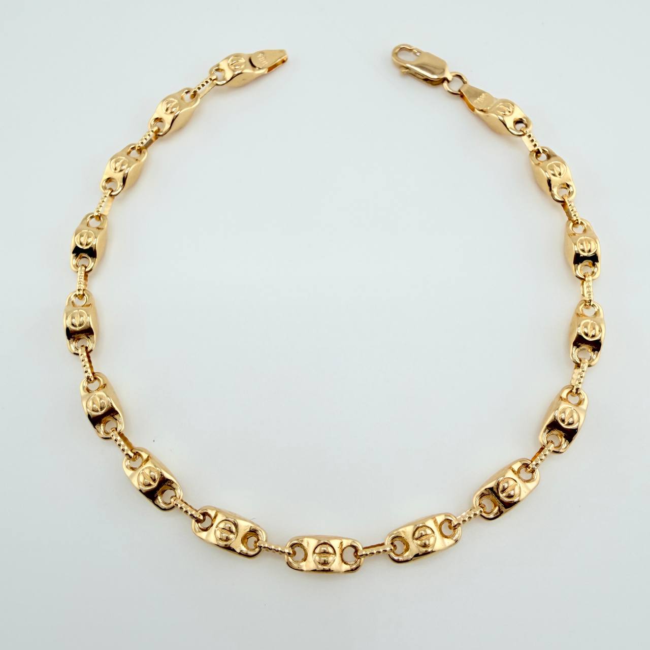 Pulso Rustico Barril Tornillo 5.3gr / 22cm / 4.68mm Oro Amarillo 18K $