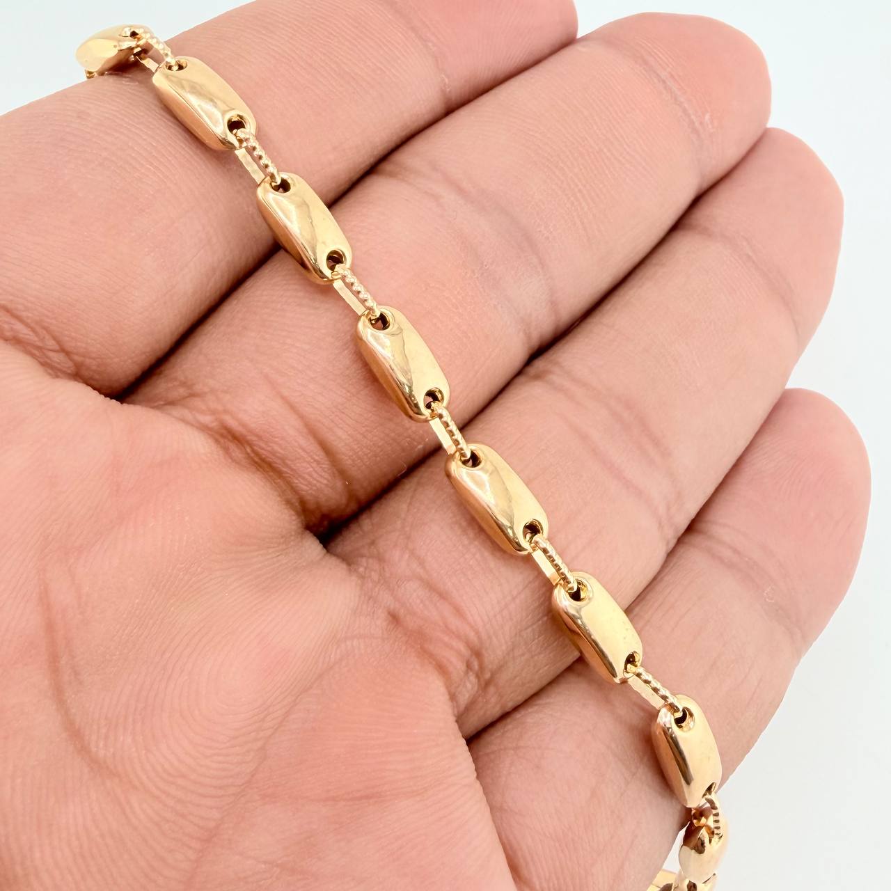 Pulso Rustico Eslabon 5.3gr / 21cm / 4.53mm Oro Amarillo 18K $