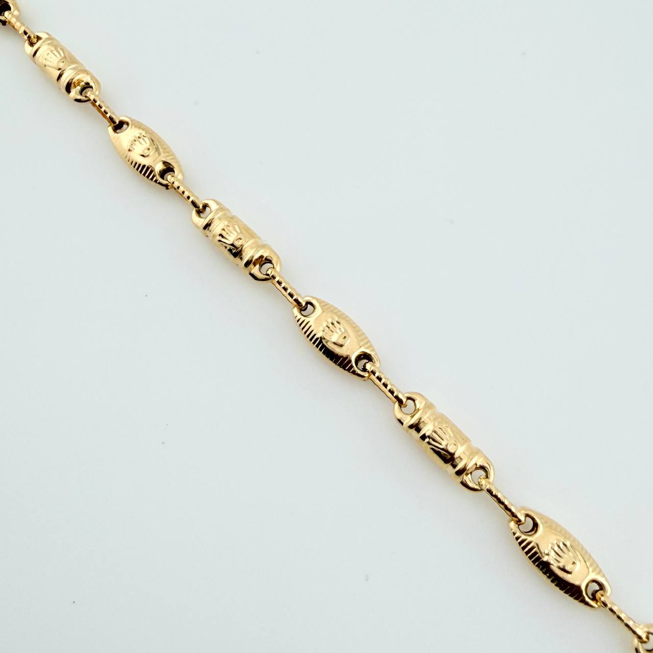 Cadena Rustica Eslabon Corona 12.95gr / 62cm / 3.82mm Oro Amarillo 18K $