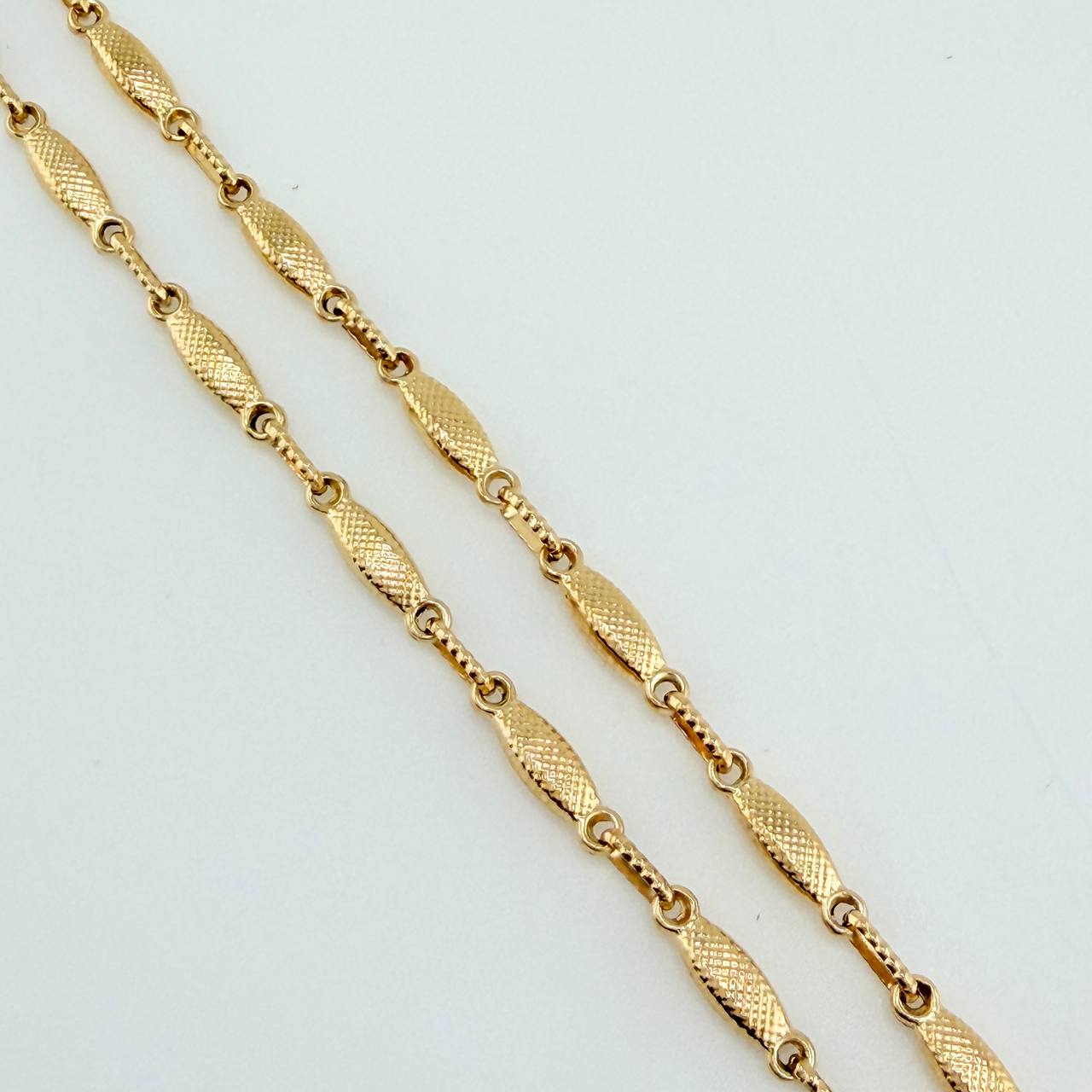 Cadena Rustica Eslabon 10.6gr / 61.5cm / 3.37mm Oro Amarillo 18K $