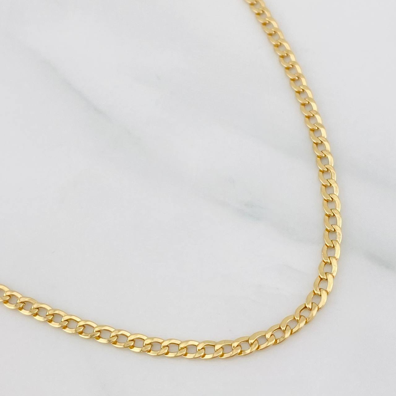 Cadena Cubana 2.5g / 50.05cm / 2.35mm Oro Amarillo 18K