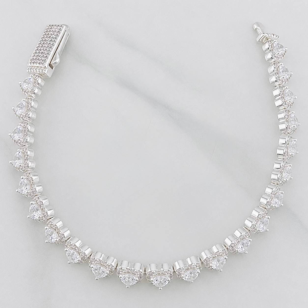 Pulso Corazones Seguidos 17.35g / 18cm / 8mm Plata 925