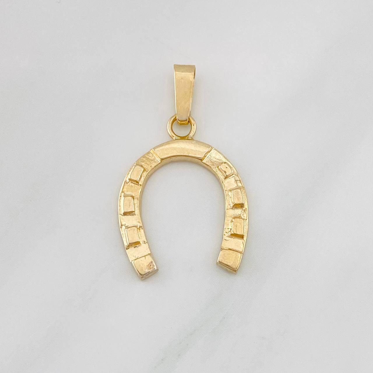 Dije Herradura 2.05g / 3cm Oro Amarillo 18K