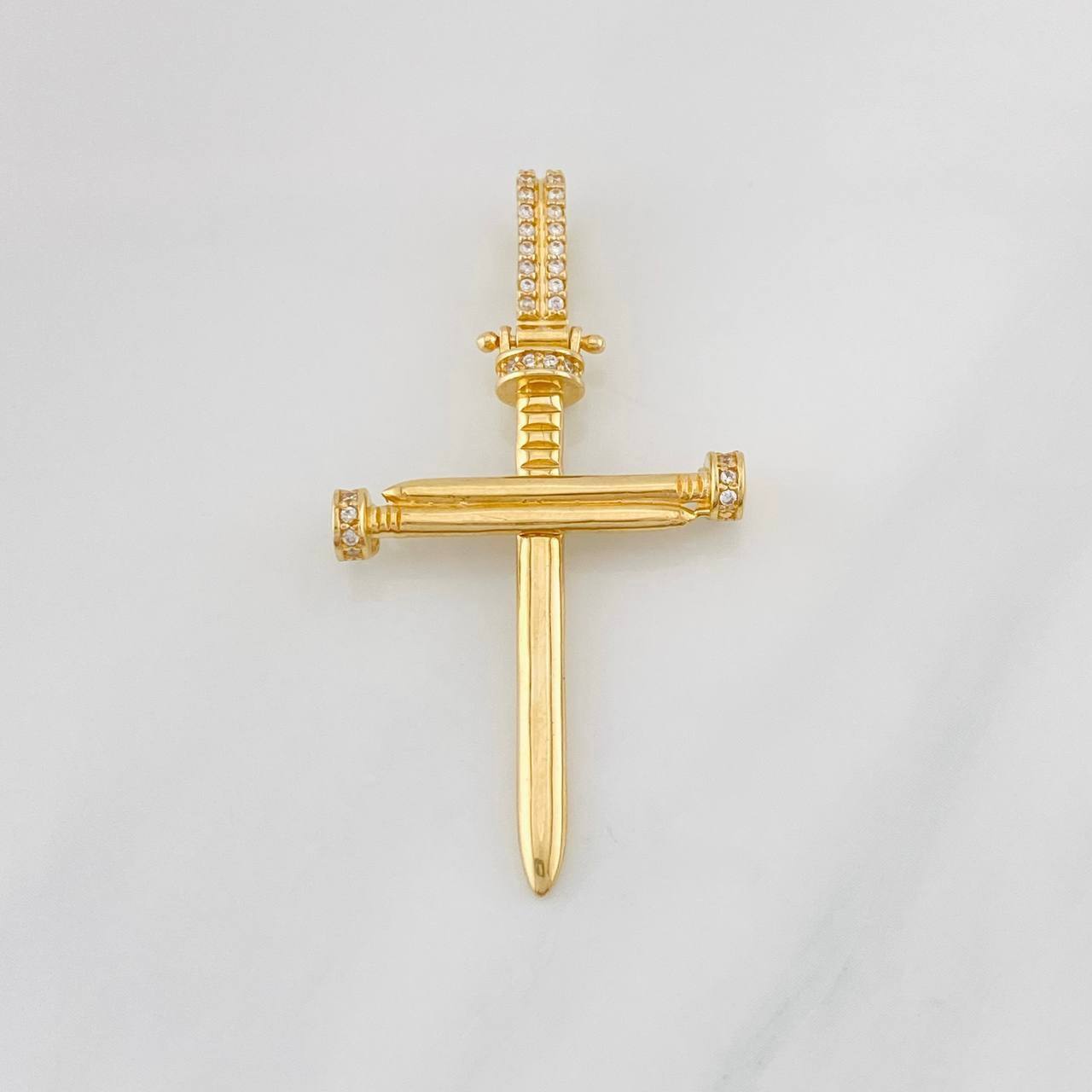 Dije Cruz Clavo 4.15g / 4.05cm Oro Amarillo 18K