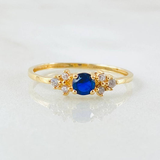 Anillo Solitario Flores Delicadas 1gr / T5 1/2 / Oro Amarillo 18K