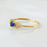 Anillo Solitario Flores Delicadas 1gr / T5 1/2 / Oro Amarillo 18K