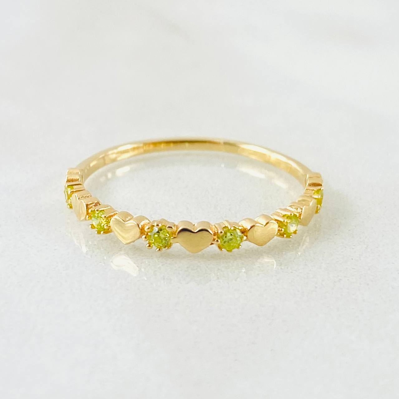 Anillo Corazones Intercalados 1.25gr / T7 1/4 / Oro Amarillo 18K
