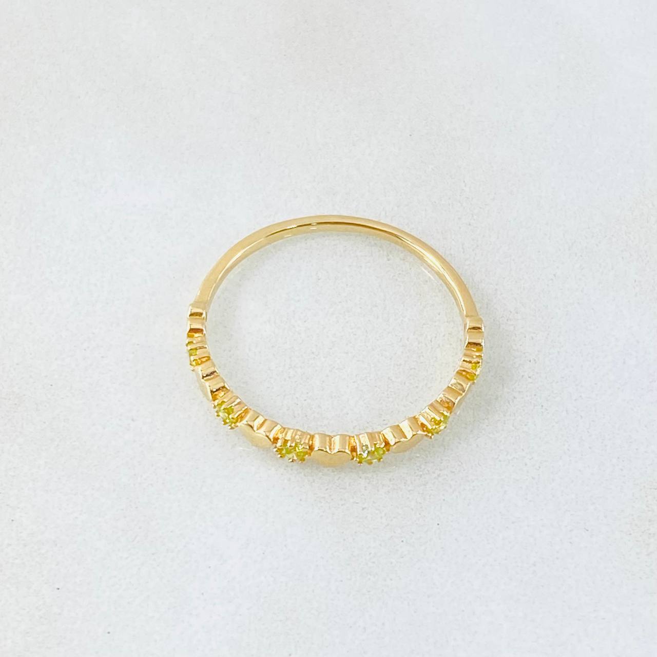 Anillo Corazones Intercalados 1.25gr / T7 1/4 / Oro Amarillo 18K
