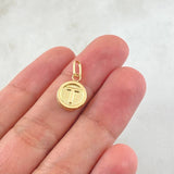 Dije Letra T 0.6gr / 1.9cm / Oro Amarillo 18K