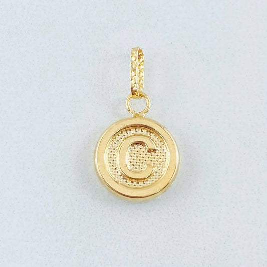 Dije Letra C 0.6gr / 1.5cm / Oro Amarillo 18K