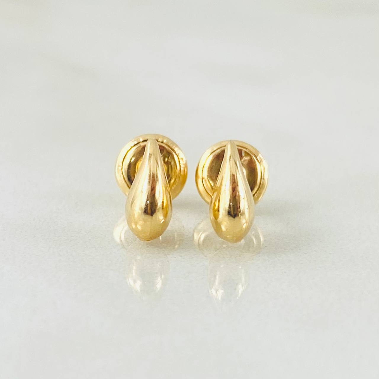 Topos Gota 0.6gr / 0.7cm / Oro Amarillo 18K