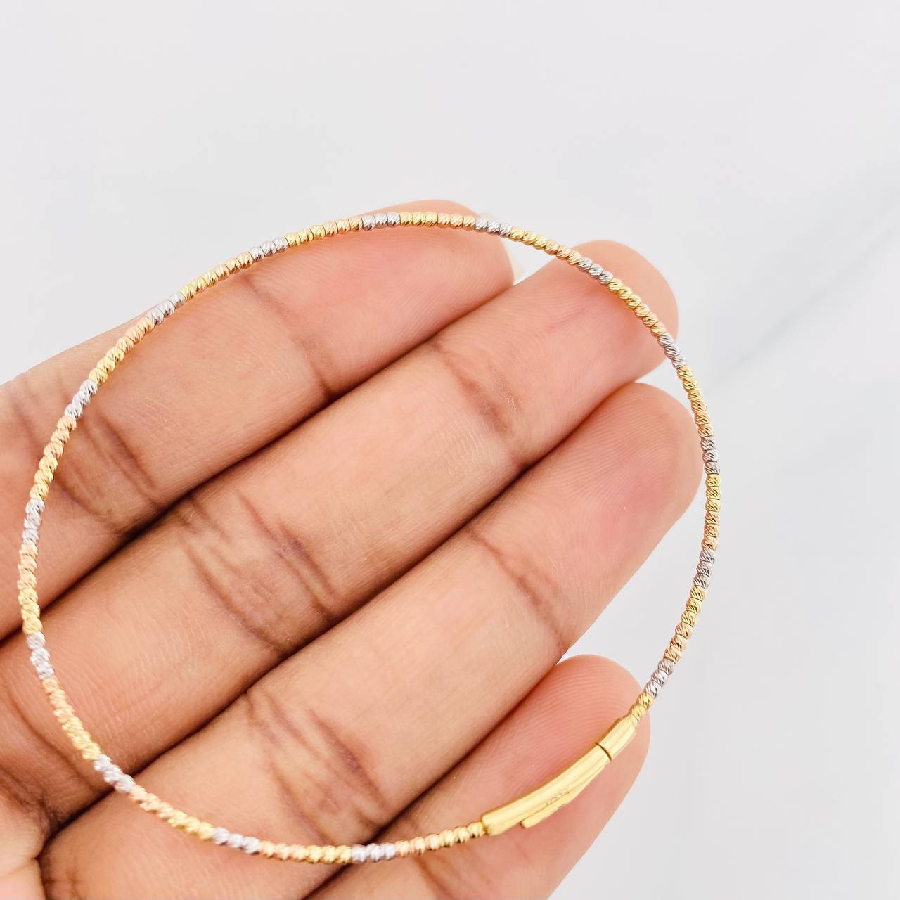Pulso Aro Diamantado 2.05g / 18cm / 1.4mm Tres Oros 18K
