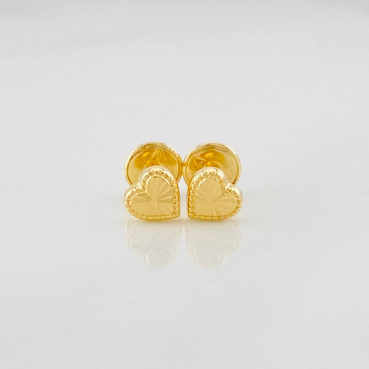 Topos Corazón Diamantado 0.5g / 5.1mm Oro Amarillo 18K