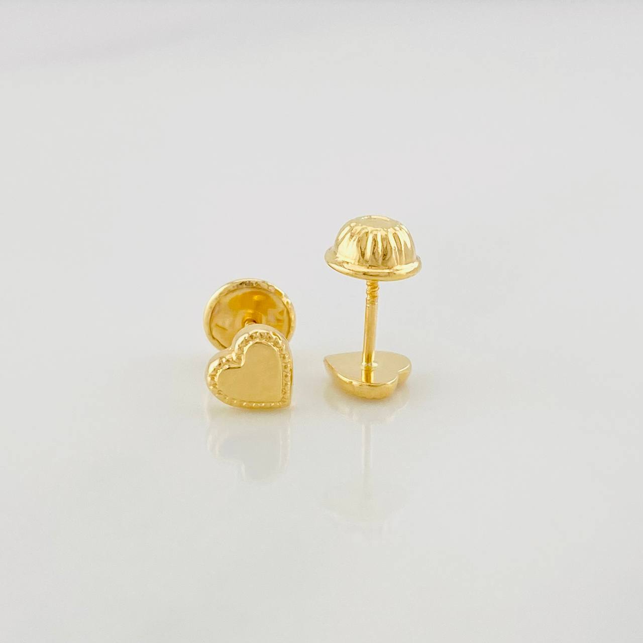 Topos Corazón Punteado 0.5g / 5mm Oro Amarillo 18K