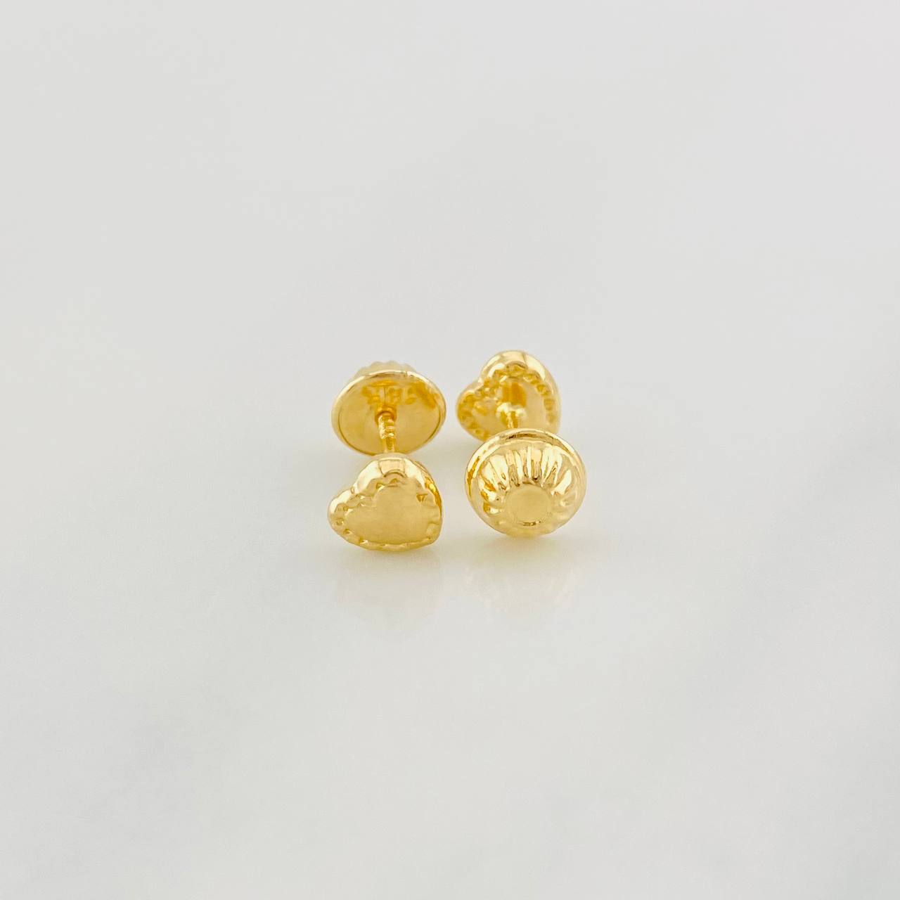 Topos Corazón 0.5g / 5.1mm Oro Amarillo 18K