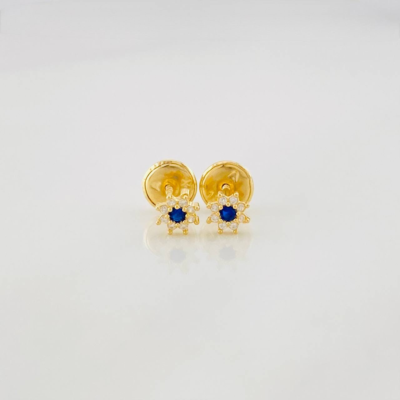 Topos Flor 0.5g / 4.2mm Oro Amarillo 18K