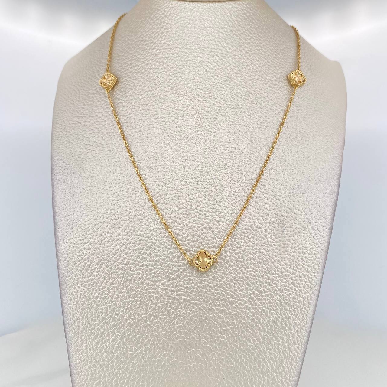 Cadena Aro Seguido Trebol 5.75g / 53cm / 8.1mm Oro Amarillo 18K
