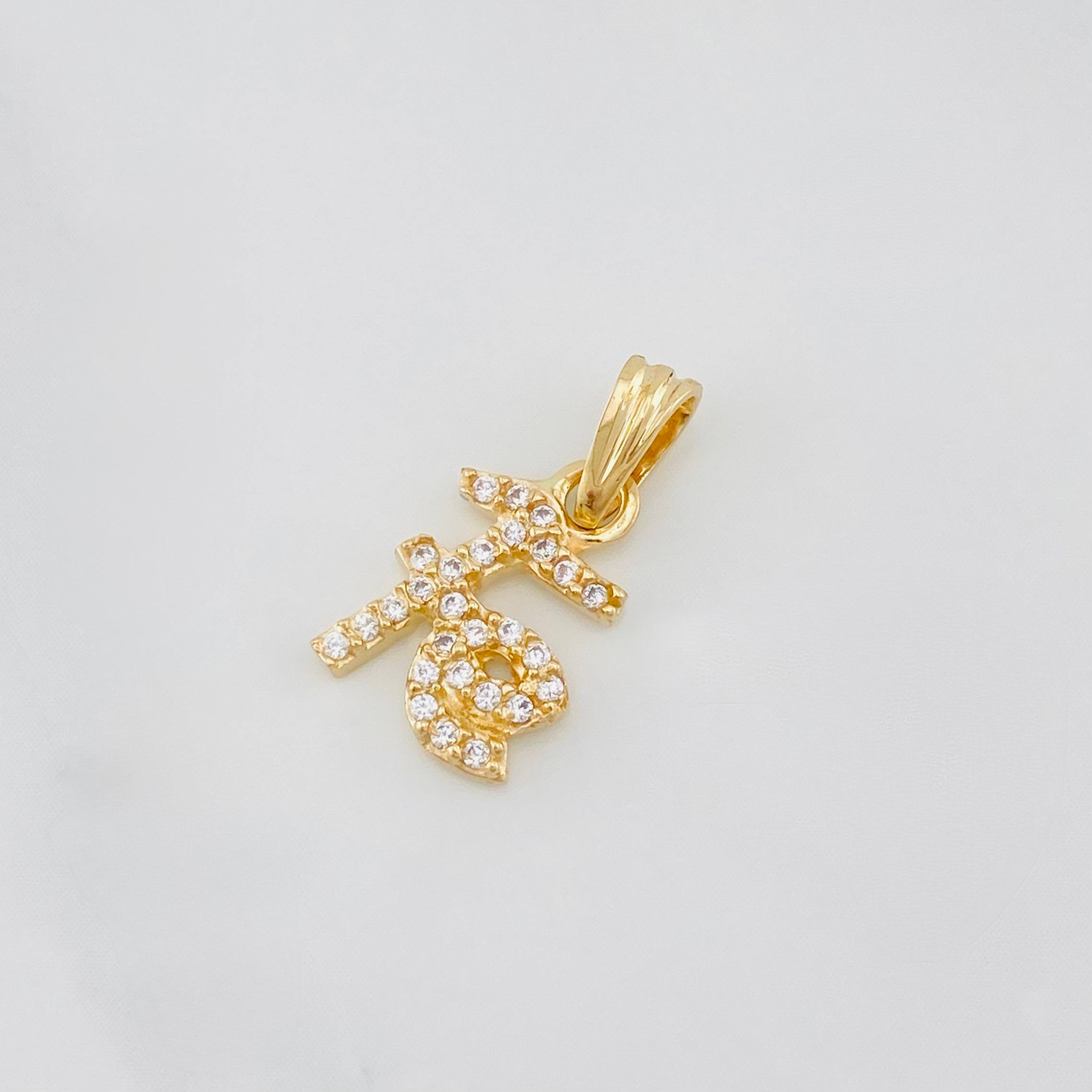 Dije Fe 1.1g / 1.05cm Oro Amarillo 18K