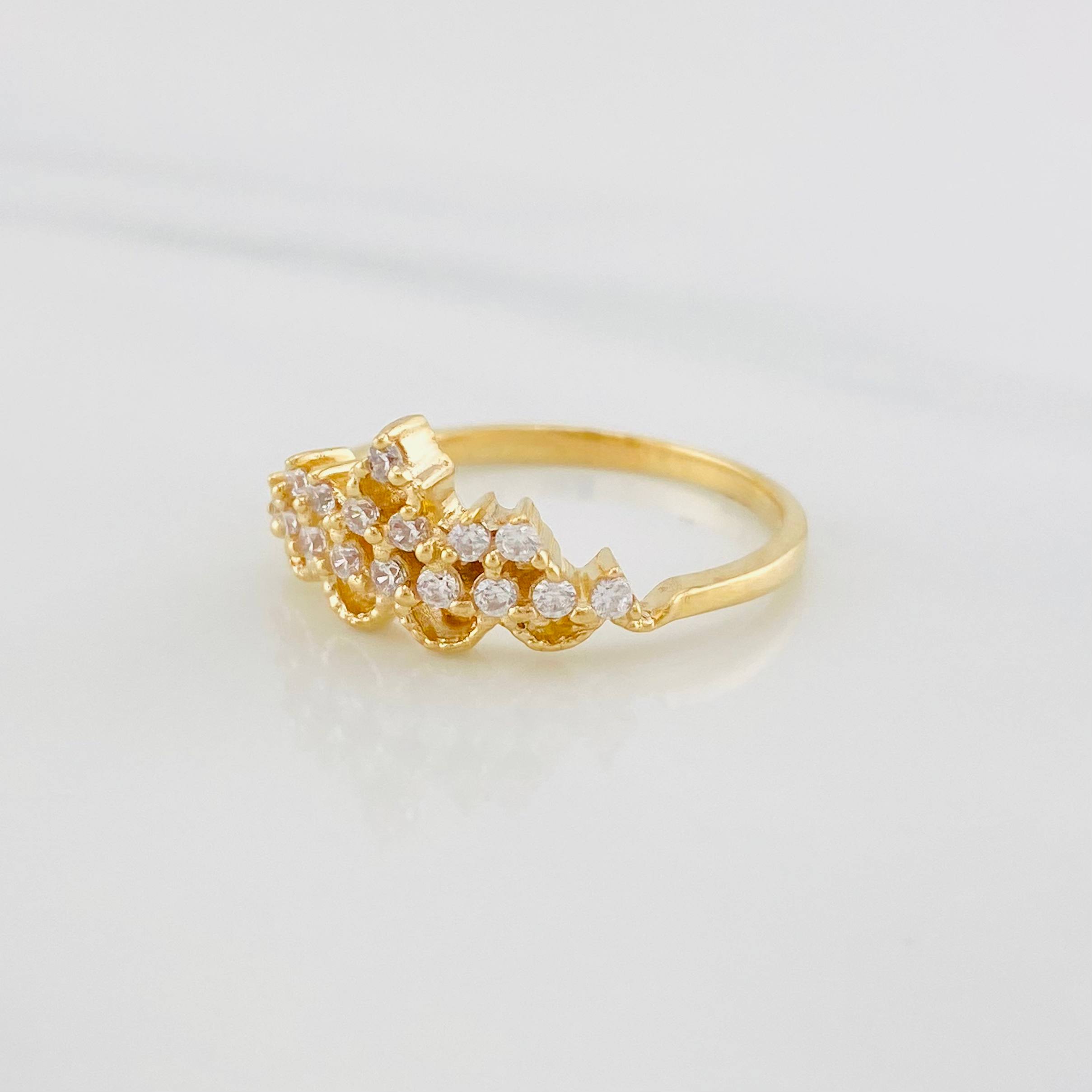 Anillo Corona 2.6g / T6 1/4 Oro Amarillo 18K