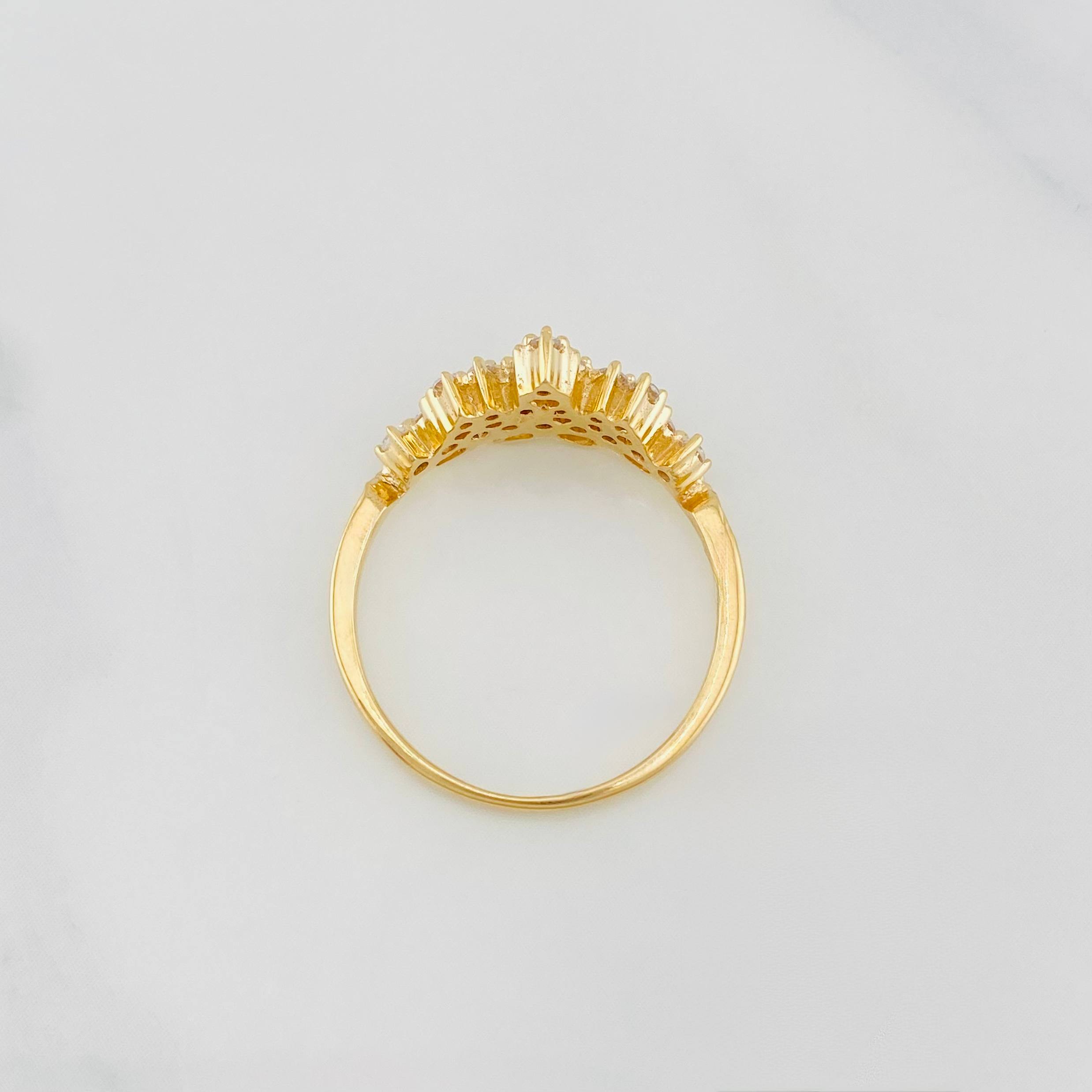 Anillo Corona 2.6g / T6 1/4 Oro Amarillo 18K