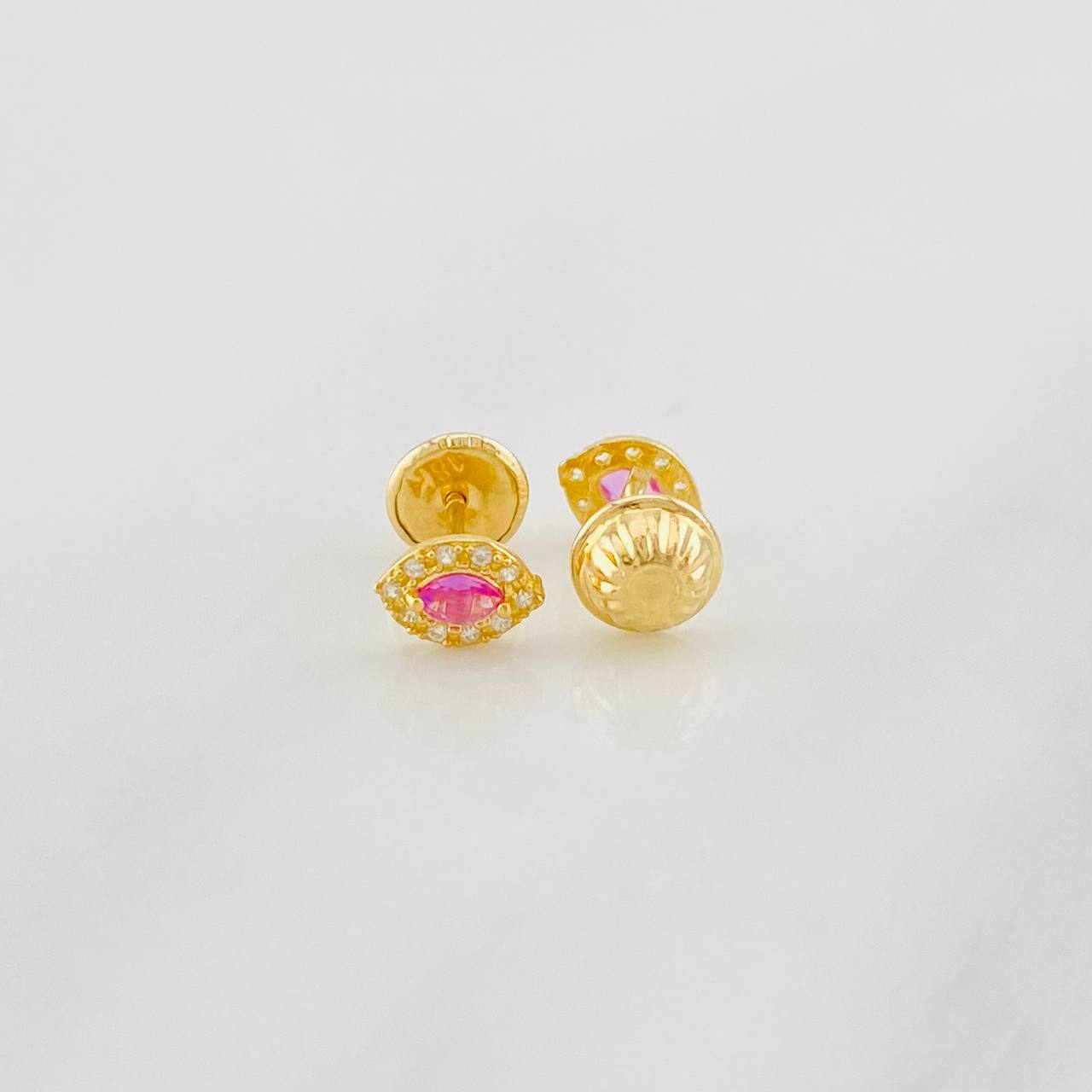 Topos Ojos Tupidos 0.65g / 4.6mm Oro Amarillo 18K