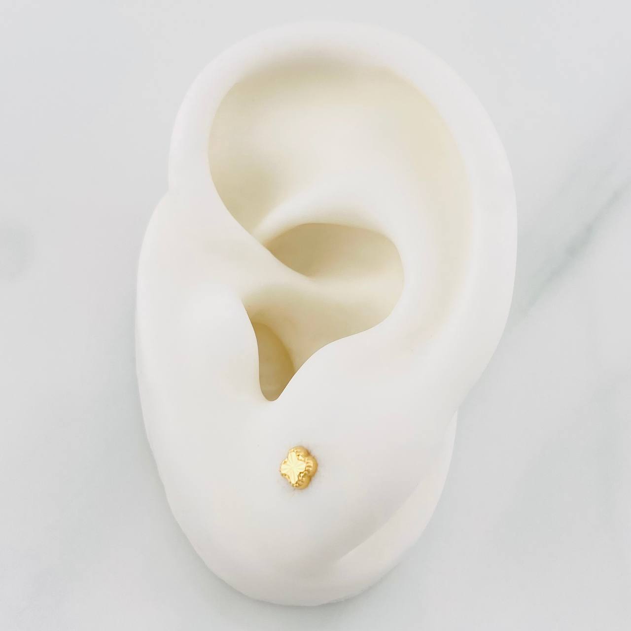 Topos Trébol Diamantado 0.4g / 3mm Oro Amarillo 18K