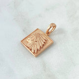 Dije Indio Marco Cuadricular 4.15gr / 2.2cm / Texturizado Borde Liso Oro Rosa 18K ©