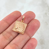 Dije Indio Marco Cuadricular 4.15gr / 2.2cm / Texturizado Borde Liso Oro Rosa 18K ©