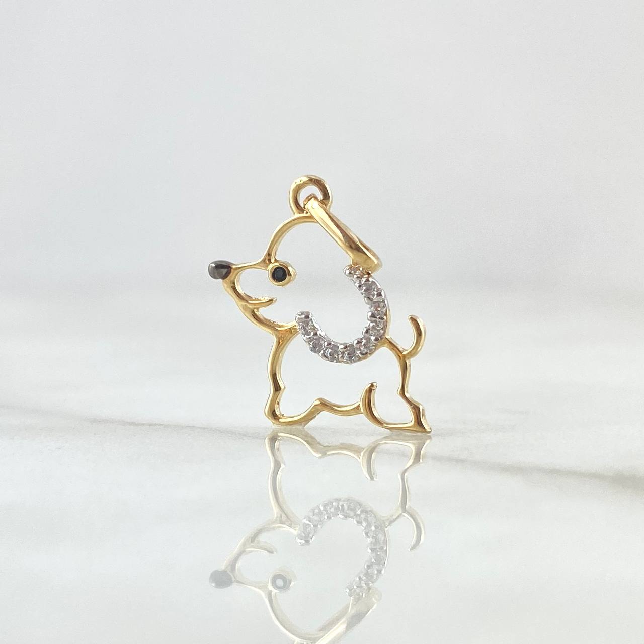 Dije Silueta Perro 0.65gr / 1.8cm / Circones Blancos Oro Amarillo 18K ©