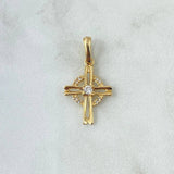 Dije Cruz Circular 1.2gr / 2.4cm / Circones Blancos  Oro Amarillo 18K