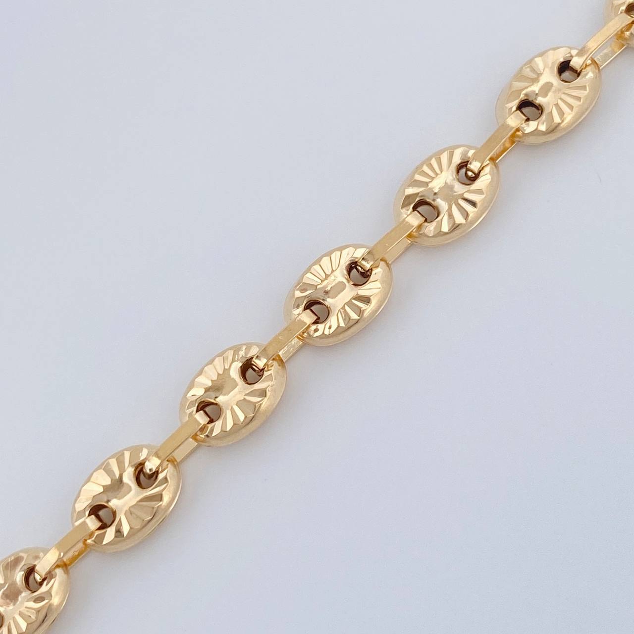 Tobillera GC 6.05gr / 26.5cm / 4.77mm Oro Amarillo 18K $